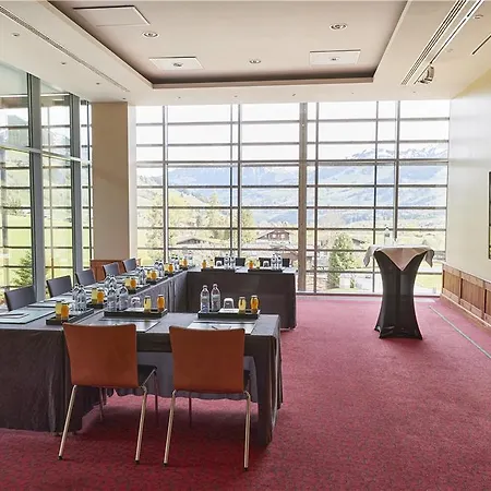 Kempinski Tirol Szálloda 5*