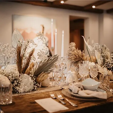 Kempinski Tirol Szálloda