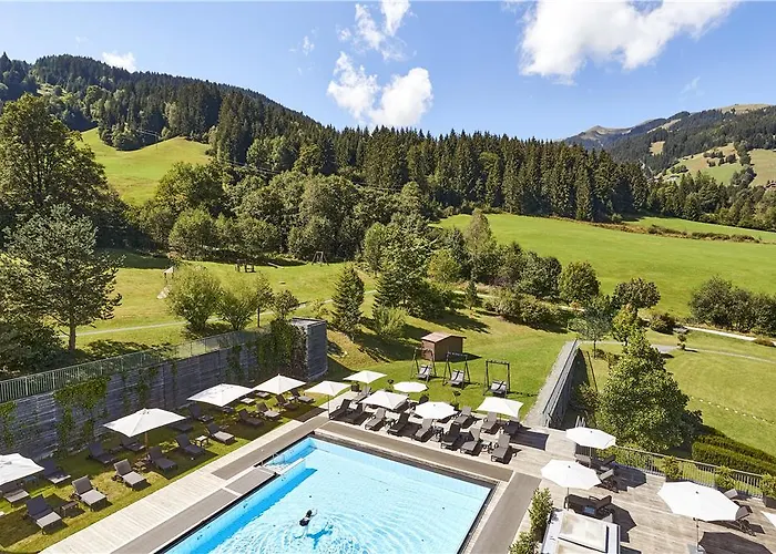 كمبينسكي داس تيرول 5*