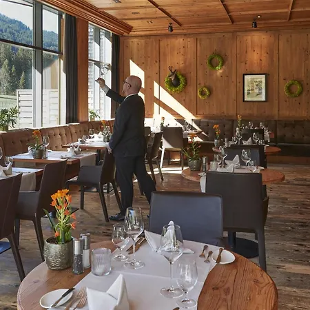 Szálloda Kempinski Tirol Jochberg